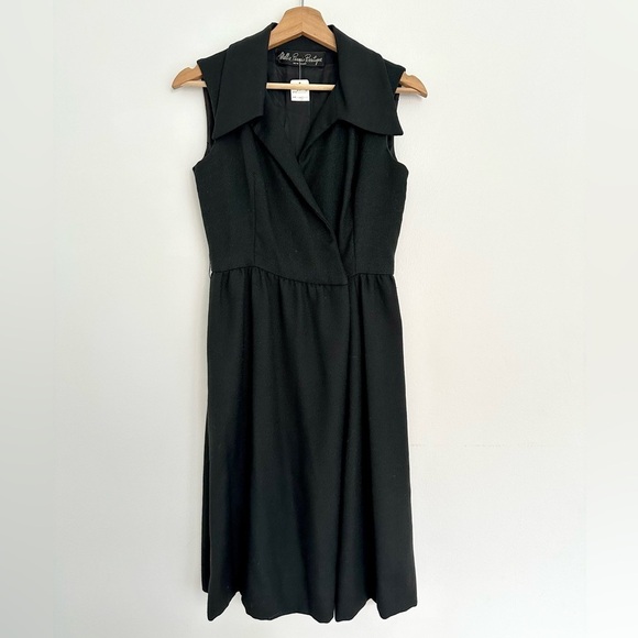 Vintage Mollie Parnis Boutique 1970's Black Sleeveless Wrap Dress Size Small